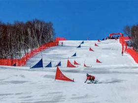 鼓勵(lì)學(xué)生上冰上雪，北京市級(jí)冰雪示范校已有200多所