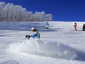 河北淶源：冰雪體育產(chǎn)業(yè)拉動就業(yè)與消費 促綠色轉(zhuǎn)型