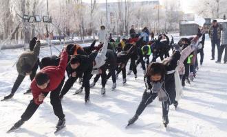 迎北京冬奧會 新疆已為冰雪人才培訓(xùn)按下“快進鍵”