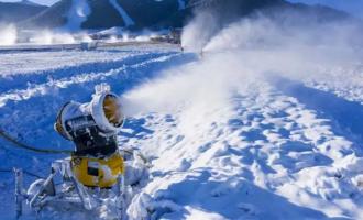 烏魯木齊正鑼密鼓備戰(zhàn)今冬冰雪旅游季