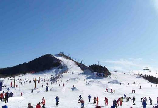 龍珠遠東國際滑雪場/黑龍江黑河臥牛湖滑雪場