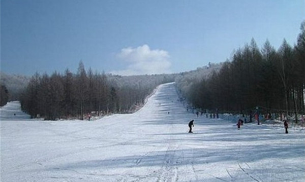 黑龍江石猴山滑雪場