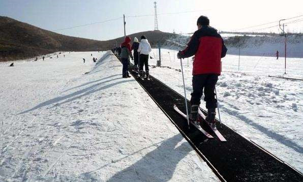 滑雪場(chǎng)雪地魔毯