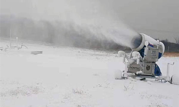人工造雪機(jī)