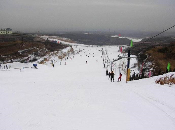 山西太原九龍國際滑雪場2