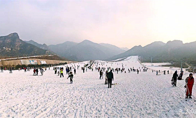 北京延慶八達(dá)嶺滑雪場(chǎng)