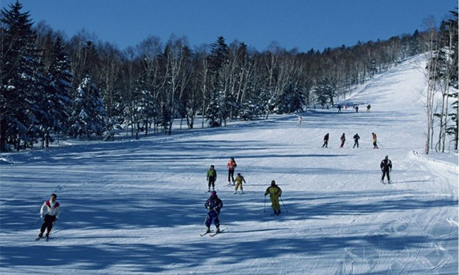 河南洛陽伏牛山滑雪場