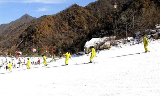 陜西西安灃峪高山滑雪場