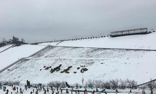 浙江省安吉縣江南天池滑雪場