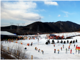 北京昌平軍都山滑雪場(chǎng)