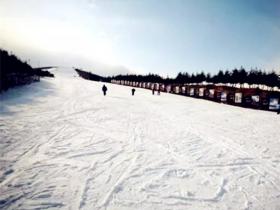 山東青島即墨天泰滑雪場(chǎng)