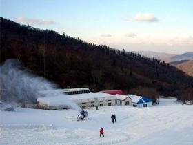 河北唐山京東玉龍灣滑雪場(chǎng)