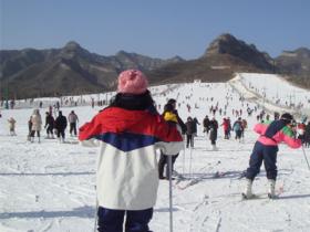 河北石家莊井陘清涼山滑雪場(chǎng)