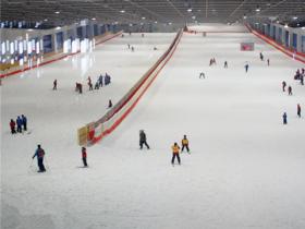 北京喬波冰雪世界室內(nèi)滑雪館