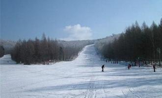 黑龍江石猴山滑雪場(chǎng)