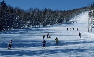 河南洛陽伏牛山滑雪場