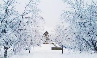 四川成都西嶺雪山滑雪場