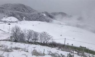 湖北恩施綠蔥坡滑雪場