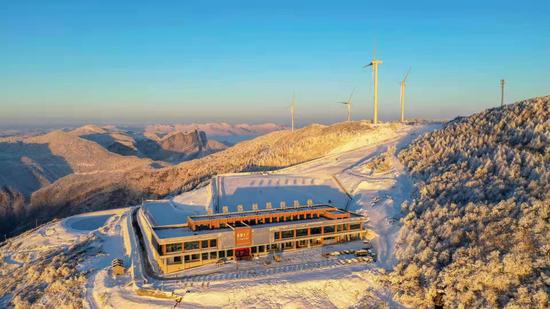 五峰國際滑雪場3