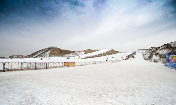 室外滑雪場(chǎng)