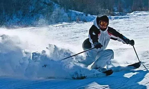 冰雪旅游產業(yè)