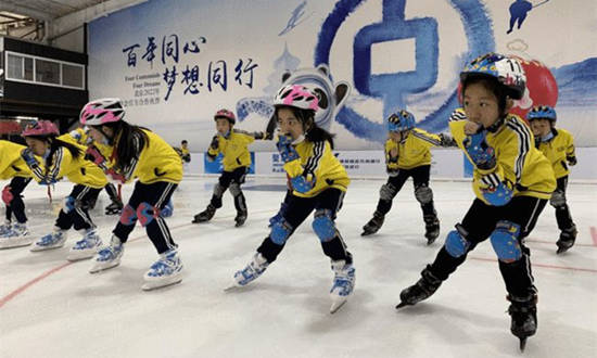 同心共筑冬奧夢，冰雪運動進校園