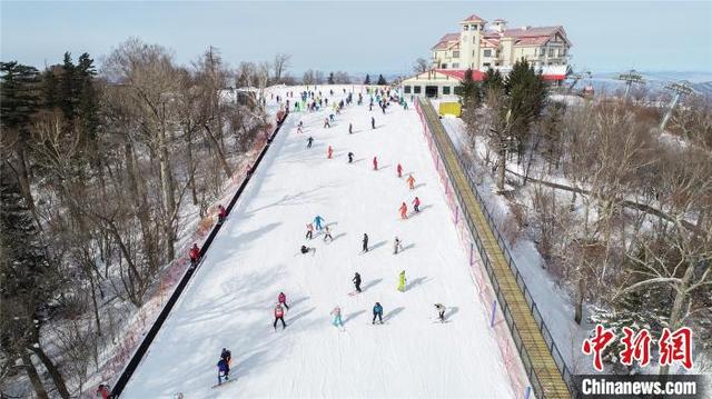 亞布力陽光度假村滑雪場