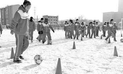 疫情后，青少年學(xué)生冰雪運(yùn)動向何處去