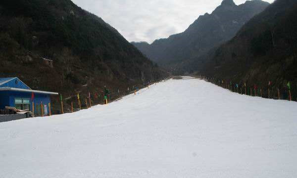 翠山滑雪場(chǎng)