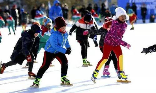 冰雪運(yùn)動(dòng)進(jìn)校園