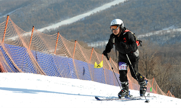 2020-2021年冰雪季我國(guó)冰雪休閑旅游人次將達(dá)2.3億