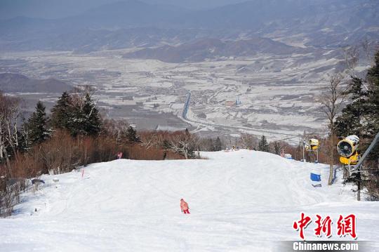 吉林市擁有多個一流的滑雪場