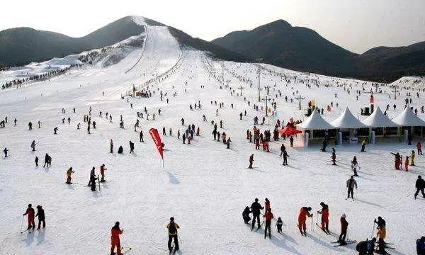 室外滑雪場