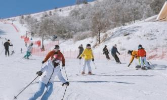 今年河北省將高標準舉辦省市縣第四屆冰雪運動會