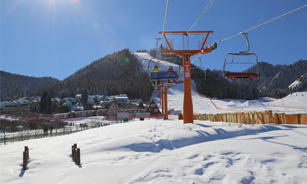 新疆烏魯木齊絲綢之路國際滑雪場