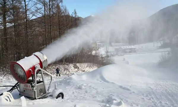 室外造雪機