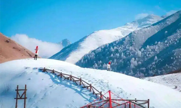 西嶺雪山滑雪場2