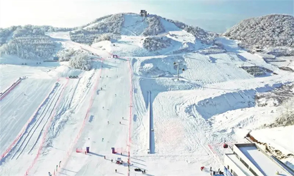 室外滑雪場