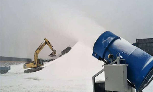 造雪機(jī)