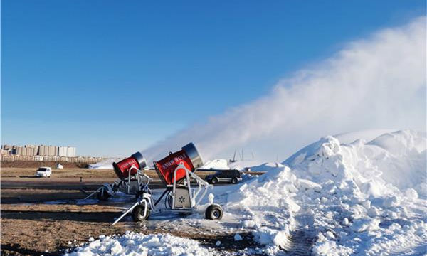 造雪機(jī)