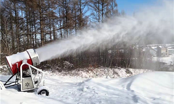 造雪機(jī)