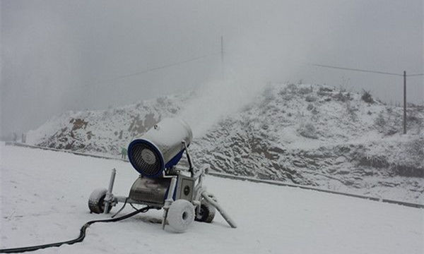 造雪機(jī)