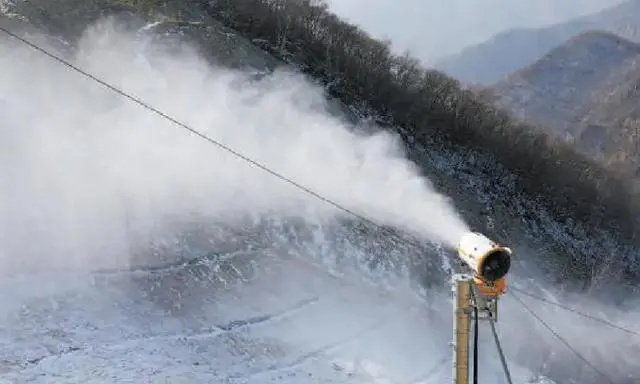 造雪機