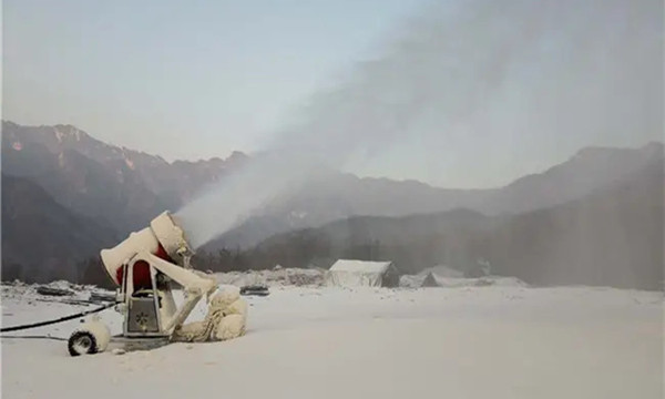 造雪機