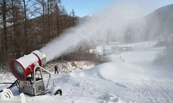 造雪機(jī)