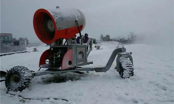 造雪機