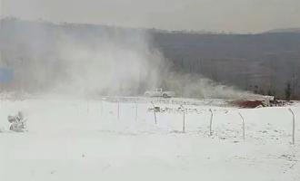 在市場上怎么選到性能好品質(zhì)高的造雪機？