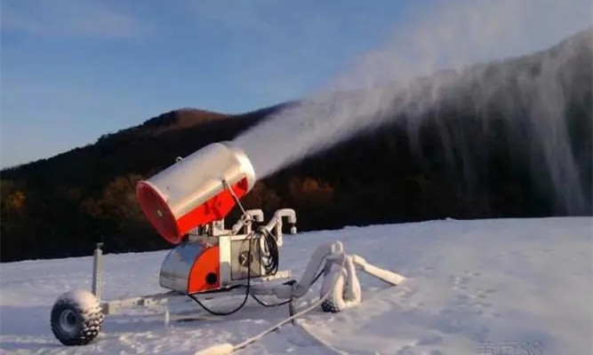 造雪機(jī)