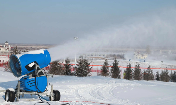 造雪機(jī)